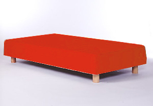 bed-red.jpg